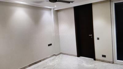 Bedroom Image of 4518 Sq.ft 4 BHK Builder Floor for rent in DLF Phase 1 Gurgaon for Rs. 280000