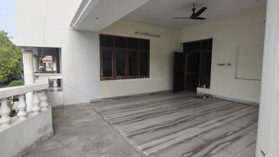Image of 6000 Sq.ft 6 BHK Independent House for sale in Gomti Nagar, Lucknow for Rs. 42500000