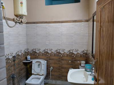 Bathroom Image of 721 Sq.ft 2 BHK Apartment / Flat for sale in Howrah Railway Station Howrah for Rs. 3600000