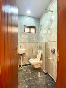 Image of 500 Sq.ft 2 BHK Builder Floor for sale in Shastri Nagar, New Delhi for Rs. 5000000