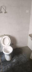 Bathroom Image of 1734 Sq.ft 3 BHK Apartment / Flat for sale in Amrapali Heartbeat City IV, Sector 107 Noida for Rs. 18500000