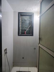 Common Bathroom Image of 700 Sq.ft 1 BHK Apartment / Flat for rent in Raunak Delight, Kasarvadavali Thane for Rs. 16150