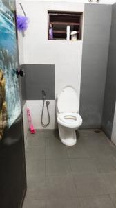 Bathroom Image of 2200 Sq.ft 4 BHK Duplex for sale in Aluva Kochi for Rs. 6900000