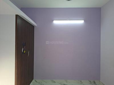 Bedroom Image of 630 Sq.ft 1 BHK Apartment / Flat for rent in Ramapuram Chennai for Rs. 20000