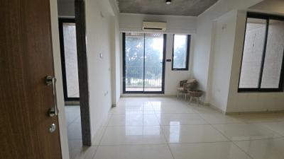 Living Room Image of 1750 Sq.ft 3 BHK Apartment / Flat for sale in Reflection, Shela Ahmedabad for Rs. 9100000