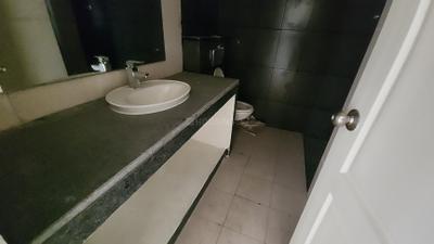 Image of 1820 Sq.ft 3 BHK Apartment / Flat for rent in Raheja Vedaanta, Sector 108, Gurgaon for Rs. 32000