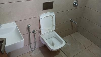 Image of 2100 Sq.ft 2.5 BHK Apartment / Flat for rent in Anant Parmeshwar, Adalaj, Gandhinagar for Rs. 25500