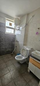 Bathroom Image of 1600 Sq.ft 3 BHK Apartment / Flat for sale in SBP City of Dreams 1, Sector 116 Mohali for Rs. 8500000
