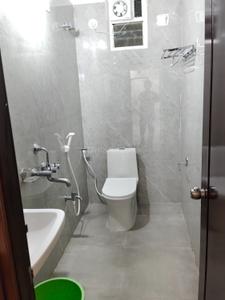 Bathroom Image of 1700 Sq.ft 3 BHK Apartment / Flat for rent in Masab Tank Hyderabad for Rs. 43000