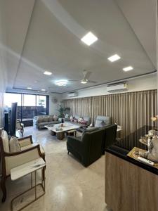Living Room Image of 3300 Sq.ft 4 BHK Penthouse for sale in Khar West Mumbai for Rs. 200000000