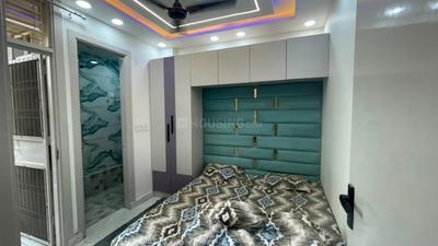 Bedroom Image of 1650 Sq.ft 2 BHK Apartment / Flat for sale in Okhla New Delhi for Rs. 3500000