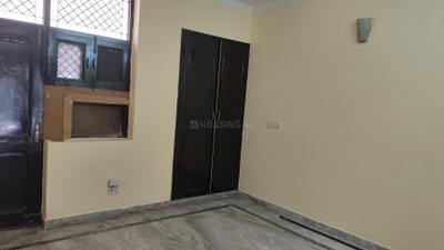 Bedroom Image of 1552 Sq.ft 2 BHK Builder Floor for rent in Sector 40 Gurgaon for Rs. 33000