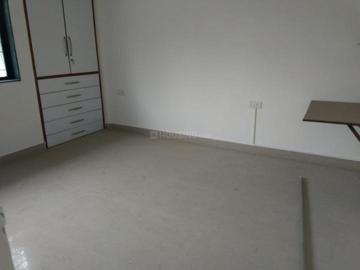 Shreyas Colonnade Main Image 1