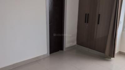 Bedroom Image of 1100 Sq.ft 3 BHK Apartment / Flat for sale in Amrapali Heartbeat City IV, Sector 107 Noida for Rs. 14175000