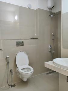 Common Bathroom Image of 845 Sq.ft 2 BHK Apartment / Flat for rent in Hiranandani Estate Thane for Rs. 42000