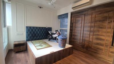 Bedroom Image of 700 Sq.ft 2 BHK Apartment / Flat for sale in Wadhwa Courtyard, Thane West Thane for Rs. 15500000