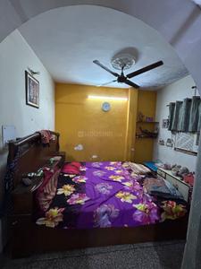 Bedroom Image of 1500 Sq.ft 3 BHK Apartment / Flat for sale in Vikaspuri New Delhi for Rs. 10500000