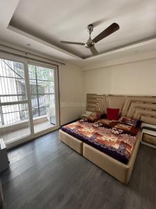 Bedroom Image of 1800 Sq.ft 3 BHK Builder Floor for sale in Kalkaji New Delhi for Rs. 45000000