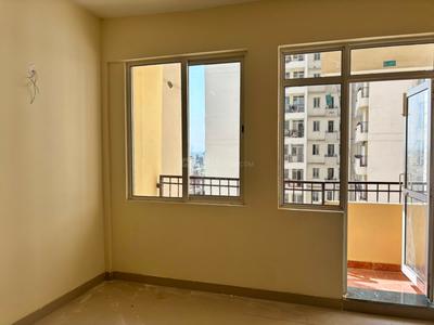 Bedroom Image of 1107 Sq.ft 2 BHK Apartment / Flat for sale in Jaypee Kensington Park Apartments, Sector 133 Noida for Rs. 9000000