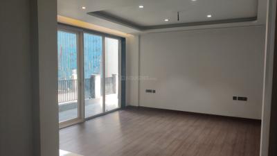 Bedroom Image of 5000 Sq.ft 5 BHK Builder Floor for sale in Punjabi Bagh New Delhi for Rs. 65000000