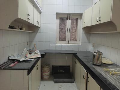 Kitchen Image of 1800 Sq.ft 2 BHK Builder Floor for rent in Gulmohar Park New Delhi for Rs. 80000