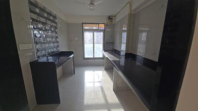 Kitchen Image of 1800 Sq.ft 4 BHK Apartment / Flat for sale in New India Hem Ratan Apartments And Kamlesh Apartments, Andheri East Mumbai for Rs. 51000000