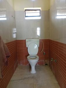 Common Bathroom Image of 1050 Sq.ft 3 BHK Apartment / Flat for sale in Bramhapur Kolkata for Rs. 3800000