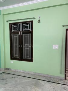 Bedroom Image of 1250 Sq.ft 2 BHK Builder Floor for rent in Gomti Nagar Lucknow for Rs. 18000