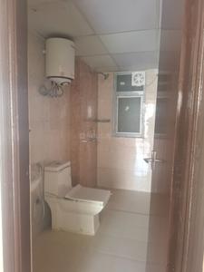 Bathroom Image of 3000 Sq.ft 4 BHK Apartment / Flat for sale in Amrapali Heartbeat City IV, Sector 107 Noida for Rs. 35000000