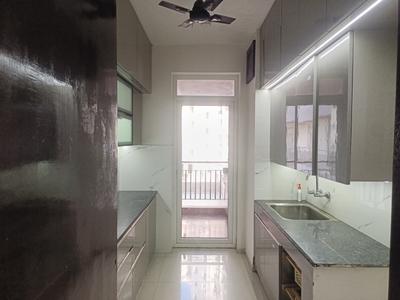Kitchen Image of 2210 Sq.ft 3 BHK Apartment / Flat for rent in Pareena Express Heights, Sector 99 Gurgaon for Rs. 40000