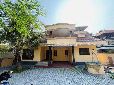 Image of 3200 Sq.ft 5 BHK Independent House for sale in Kakkanad, Kochi for Rs. 17000000