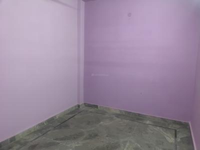 Bedroom Image of 1000 Sq.ft 3 BHK Builder Floor for rent in Harit Vihar RWA, Burari New Delhi for Rs. 10000