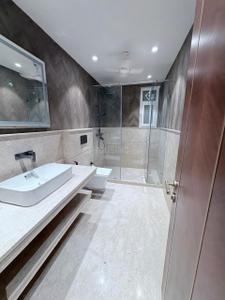 Bathroom Image of 2700 Sq.ft 4 BHK Builder Floor for sale in Hauz Khas New Delhi for Rs. 90000000