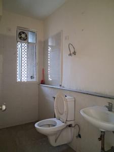 Common Bathroom Image of 1420 Sq.ft 2 BHK Apartment / Flat for sale in Jaypee Klassic , Bajidpur Noida for Rs. 12000000