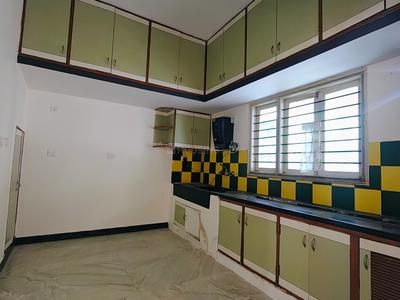 Kitchen Image of 1600 Sq.ft 3 BHK Independent House for rent in HSR Layout Bengaluru for Rs. 75000
