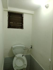 Common Bathroom One Image of 510 Sq.ft 1 BHK Apartment / Flat for sale in Sector 23B Dwarka New Delhi for Rs. 5100000