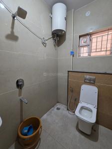 Bathroom Image of 1200 Sq.ft 2 BHK Builder Floor for rent in Singasandra Bengaluru for Rs. 33000