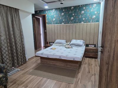 Bedroom Image of 3800 Sq.ft 4.5 BHK Duplex for sale in Indiabulls Greens 4, Panvel Navi Mumbai for Rs. 46000000