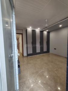 Bedroom Image of 1800 Sq.ft 3 BHK Builder Floor for sale in Mansarover Garden New Delhi for Rs. 35000000
