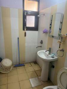 Bathroom Image of 1150 Sq.ft 2 BHK Apartment / Flat for rent in Maya Garden Phase 1 And Phase 2, Nabha Zirakpur for Rs. 21000