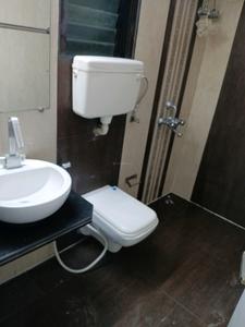 Bedroom Image of 450 Sq.ft 1 BHK Apartment / Flat for rent in Colaba Mumbai for Rs. 180000