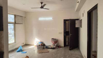 Living Room Image of 1349 Sq.ft 3 BHK Apartment / Flat for rent in Gardenia Glory, Sector 46 Noida for Rs. 36500