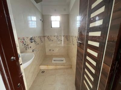Bathroom Image of 950 Sq.ft 2 BHK Apartment / Flat for rent in Shripad Manik Enclave, Shambhu Nagar Nagpur for Rs. 18000