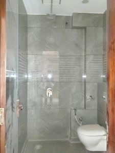 Common Bathroom Image of 1600 Sq.ft 5 BHK Builder Floor for sale in Sector 22 Rohini New Delhi for Rs. 14000000