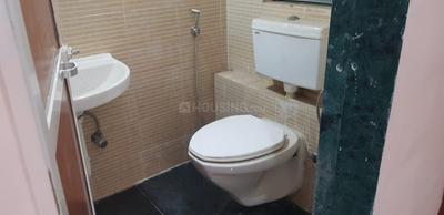 Bathroom Image of 588 Sq.ft 1 BHK Apartment / Flat for rent in DB Ozone, Dahisar East Mumbai for Rs. 20000