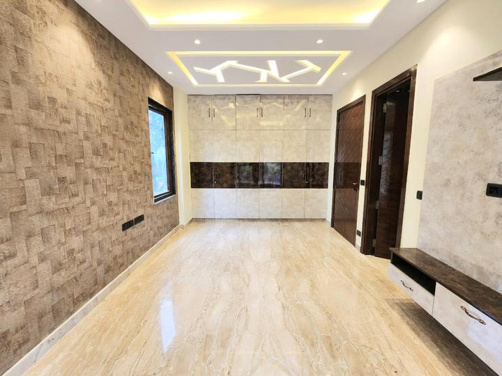 600 Sqft 3 BHK Independent House for sale in DLF City Floor Phase 2