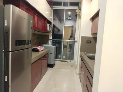 Kitchen Image of 1050 Sq.ft 2 BHK Apartment / Flat for rent in Monte South, Byculla Mumbai for Rs. 160000