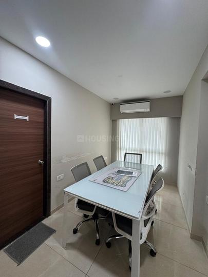 Rubberwala Nebula Main Image 1