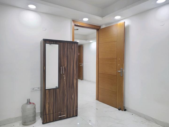 Neb Sarai Main Image 1