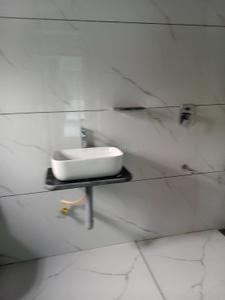 Image of 4200 Sq.ft 5 BHK Independent House for sale in Vallabh Vidhyanagar, Anand for Rs. 35000000